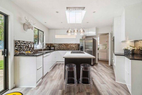 4133 Tytahun Crescent, Vancouver, BC 