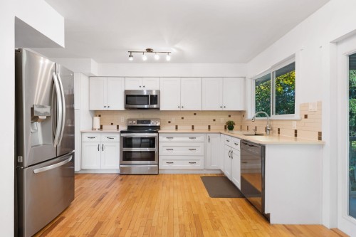 3870 Richmond Street, Port Coquitlam, BC 