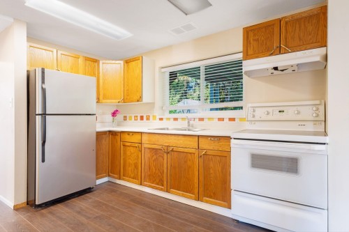 3870 Richmond Street, Port Coquitlam, BC 