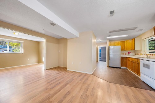 3870 Richmond Street, Port Coquitlam, BC 