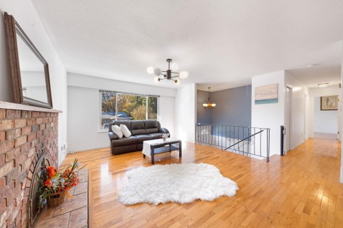 3870 Richmond Street, Port Coquitlam, BC 