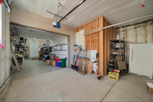 23860 118 Avenue, Maple Ridge, BC 