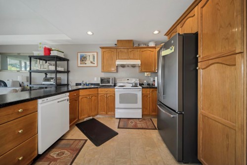 23860 118 Avenue, Maple Ridge, BC 