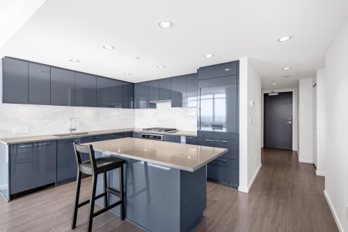 1701-6700 Dunblane Avenue, Burnaby, BC 