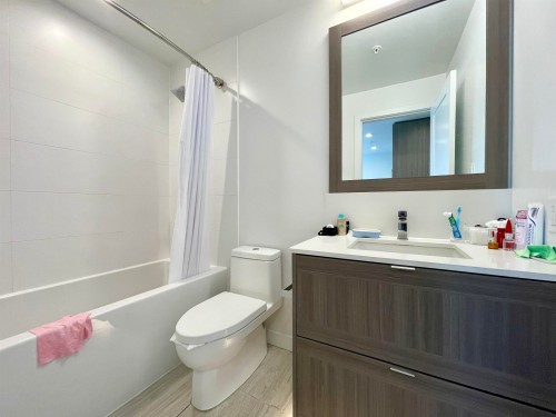 1604-2351 Beta Avenue, Burnaby, BC 