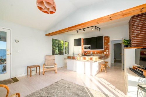 3248 Marine Drive, West Vancouver, BC 