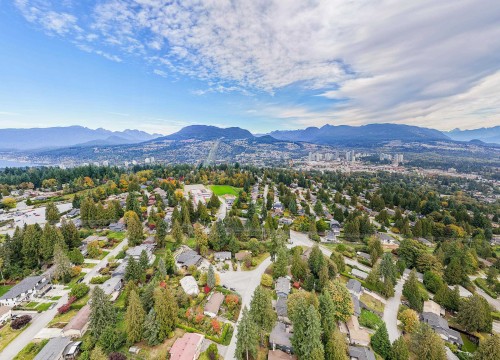 2988 Fleet Street, Coquitlam, BC 