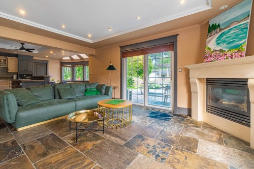 9260 Sidaway Road, Richmond, BC 