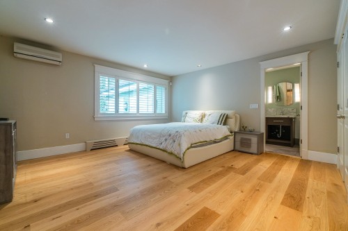 9260 Sidaway Road, Richmond, BC 