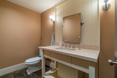 9260 Sidaway Road, Richmond, BC 