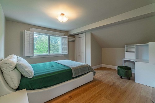 9260 Sidaway Road, Richmond, BC 