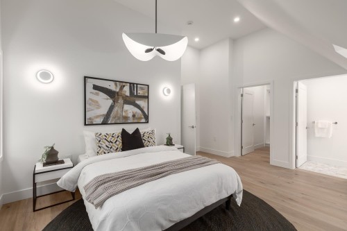 1141 33Rd Avenue W, Vancouver, BC 