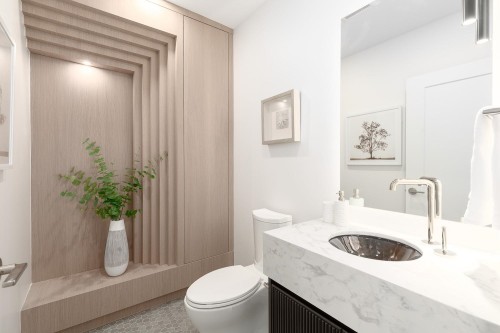 1141 33Rd Avenue W, Vancouver, BC 