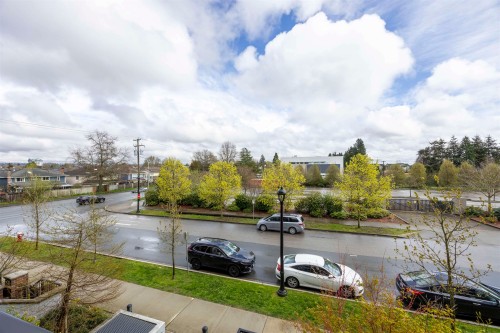 206-4033 May Drive, Richmond, BC 