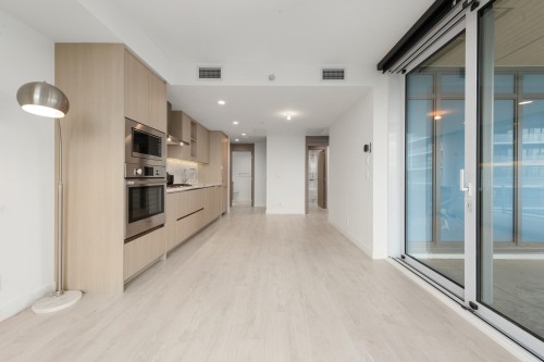 3204-4890 Lougheed Highway, Burnaby, BC 