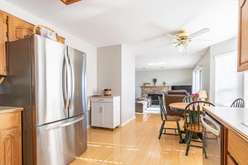 2658 Delahaye Drive, Coquitlam, BC 