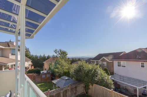 2658 Delahaye Drive, Coquitlam, BC 