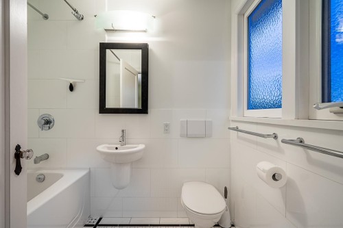 310 Ash Street, New Westminster, BC 