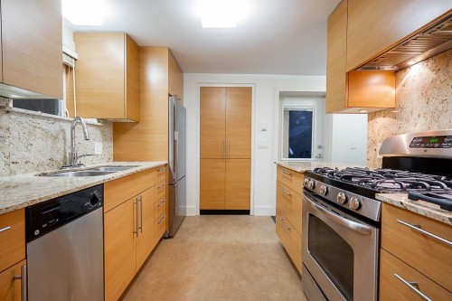 310 Ash Street, New Westminster, BC 