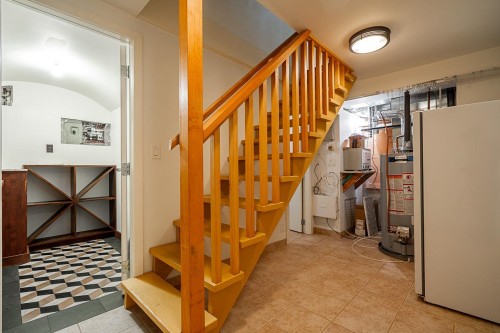 310 Ash Street, New Westminster, BC 