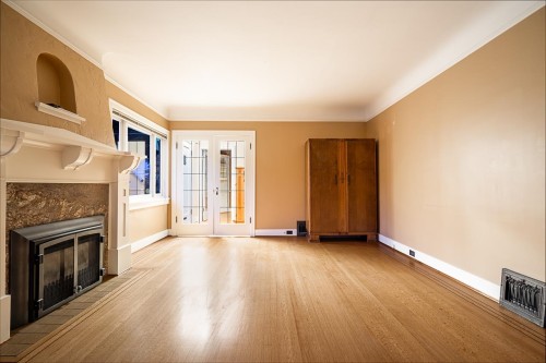 310 Ash Street, New Westminster, BC 