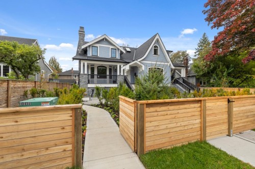 2432 49Th Avenue W, Vancouver, BC 