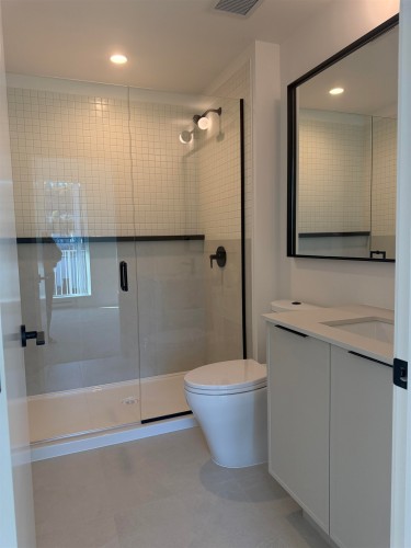 404-3075 Murray Street, Port Moody, BC 