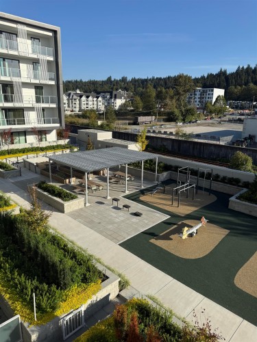 404-3075 Murray Street, Port Moody, BC 