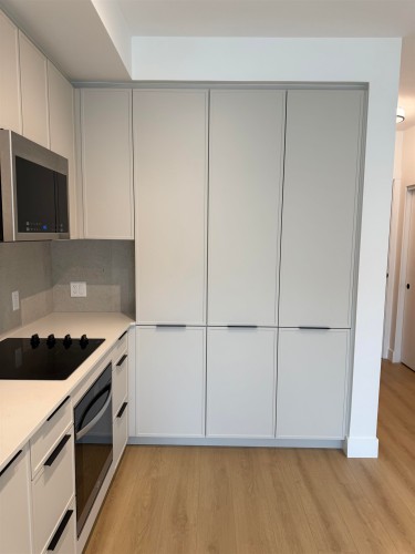 404-3075 Murray Street, Port Moody, BC 