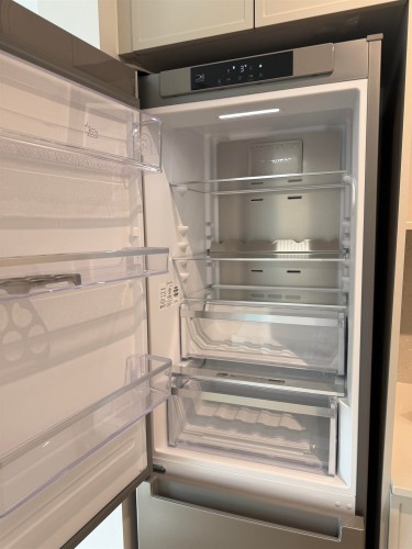 404-3075 Murray Street, Port Moody, BC 