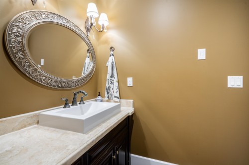 2336 Kadlec Court, West Vancouver, BC 