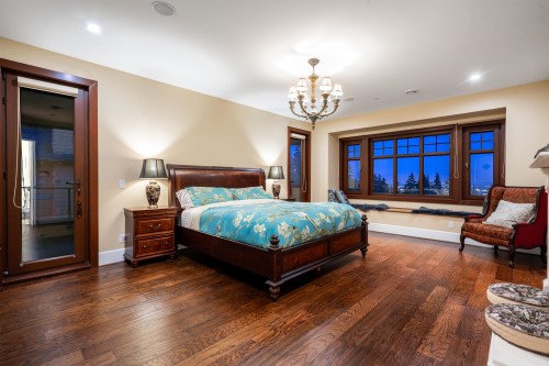 2336 Kadlec Court, West Vancouver, BC 