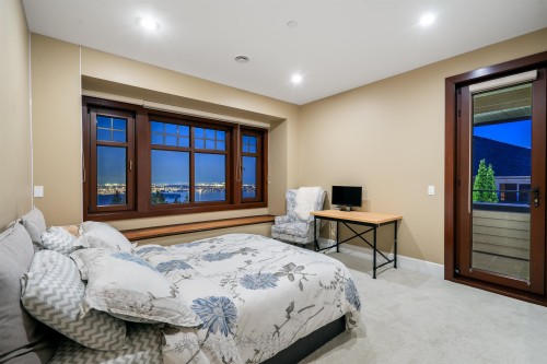 2336 Kadlec Court, West Vancouver, BC 