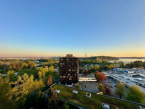 20C-338 Taylor Way, West Vancouver, BC 