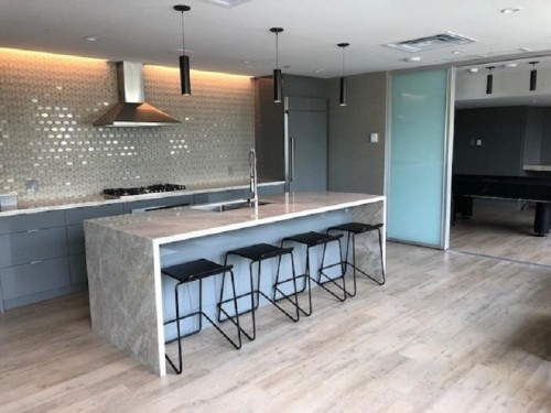 1905-8189 Cambie Street, Vancouver, BC 