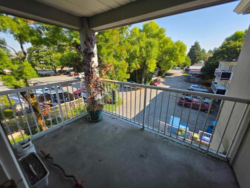 302-723 Twelfth Street, New Westminster, BC 