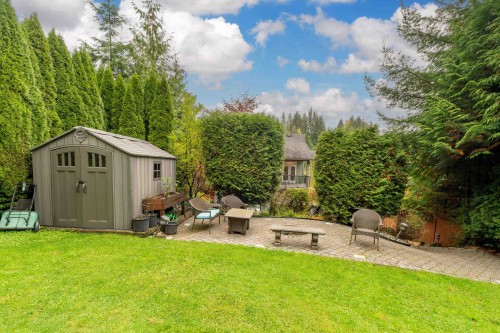 2915 Fern Drive, Anmore, BC 