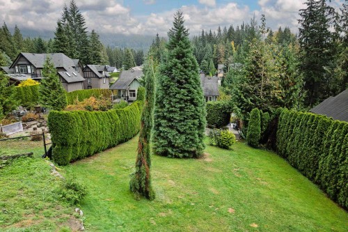 2915 Fern Drive, Anmore, BC 