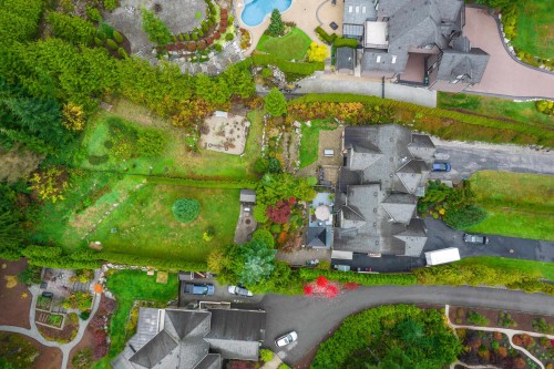 2915 Fern Drive, Anmore, BC 