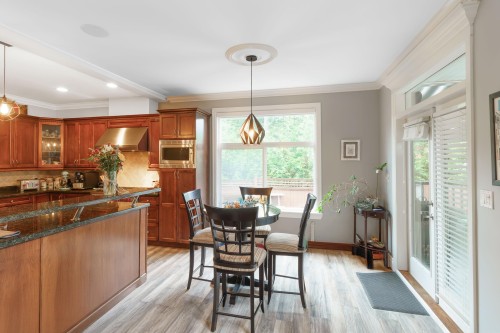 2915 Fern Drive, Anmore, BC 