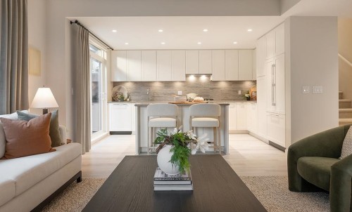 160-1330 Wellon Street, Coquitlam, BC 