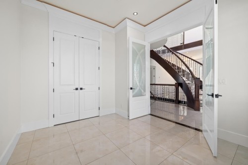 1060 57Th Avenue E, Vancouver, BC 