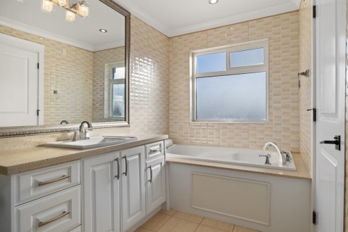 1060 57Th Avenue E, Vancouver, BC 