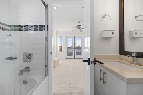 1060 57Th Avenue E, Vancouver, BC 