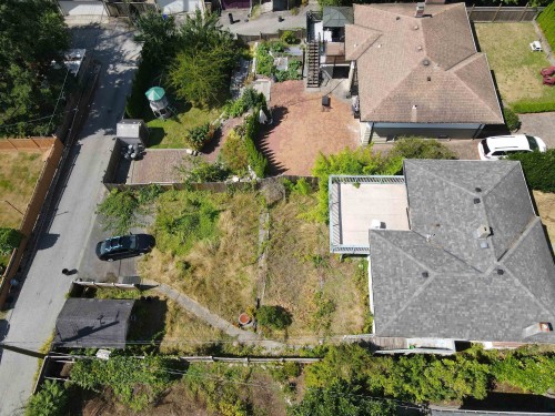 341 24Th Street W, North Vancouver, BC 