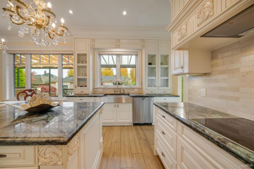 1332 47Th Avenue W, Vancouver, BC 