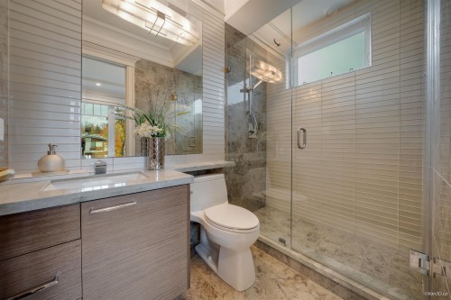 1332 47Th Avenue W, Vancouver, BC 