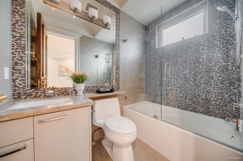 1332 47Th Avenue W, Vancouver, BC 