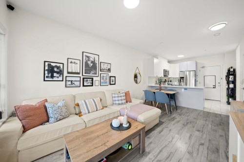 102-12310 222 Street, Maple Ridge, BC 