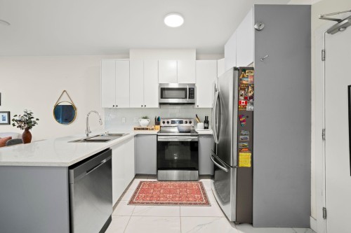 102-12310 222 Street, Maple Ridge, BC 